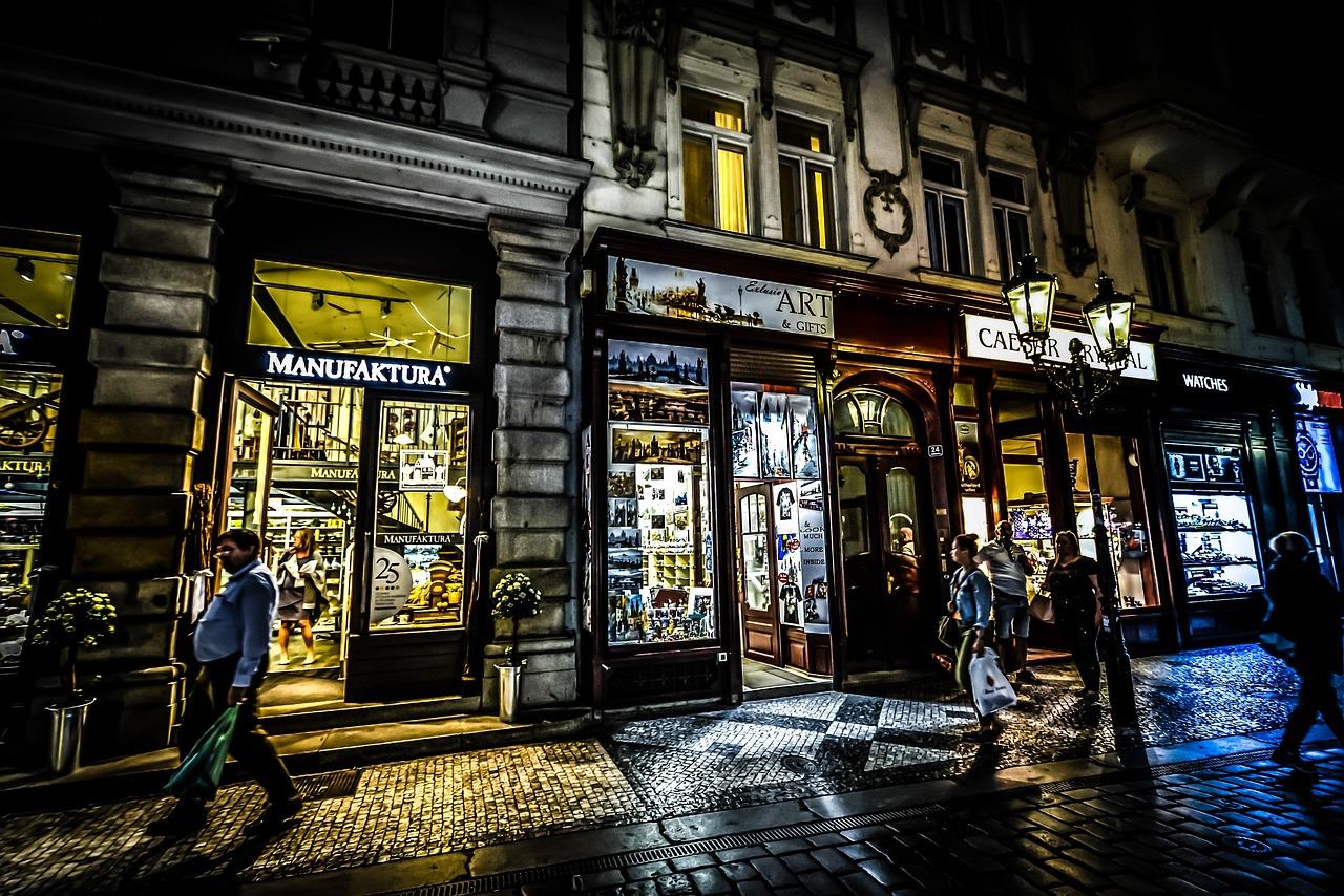 Bedrijven in Den Haag nacht winkel in Den Haag